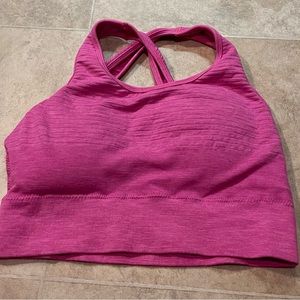 Alphalete sports bra
